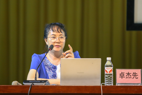 【党史学习教育】电信学院开展"党史故事进班级"宣讲